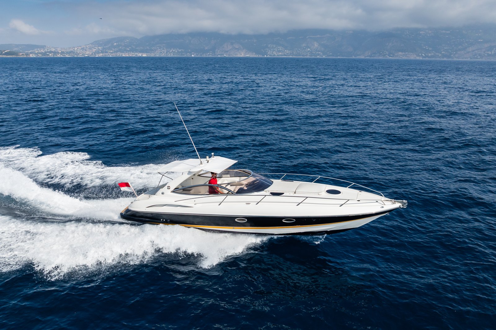 Superhawk 34